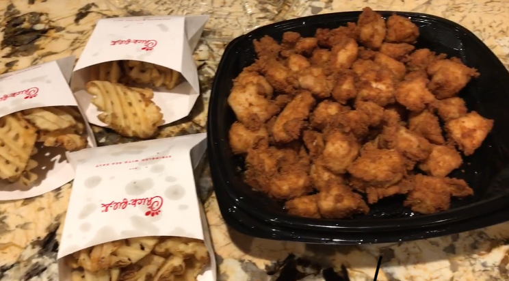 6DEC298C-1FBF-4B50-BB51-1221CDC50CD2